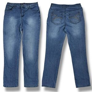 Gloria Vanderbilt Amanda Jean Mid Rise Straight Leg Med Wsh Inseam 28 Short Sz 6